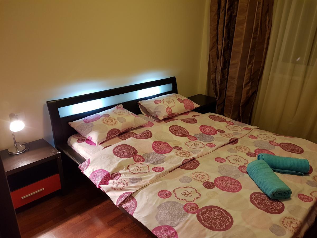 3 Rooms Stefan Cel Mare Bükreş Dış mekan fotoğraf